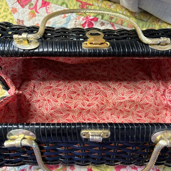 Vintage Black Rattan Purse - Picture 4 of 10